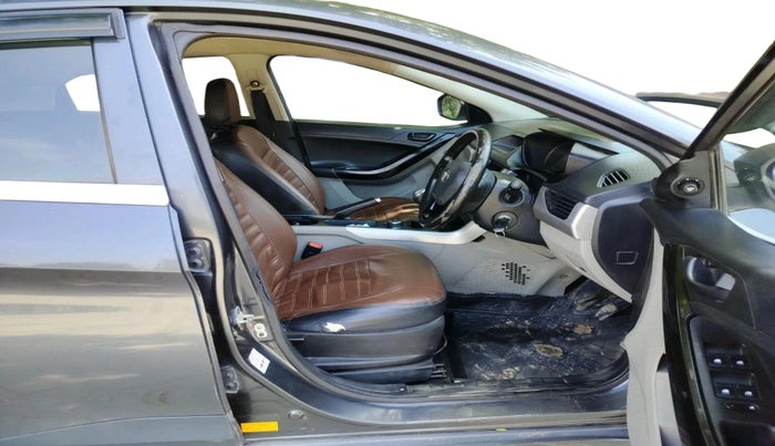 2018 Tata NEXON XM DIESEL, Diesel, Manual, 1,94,461 km, interior