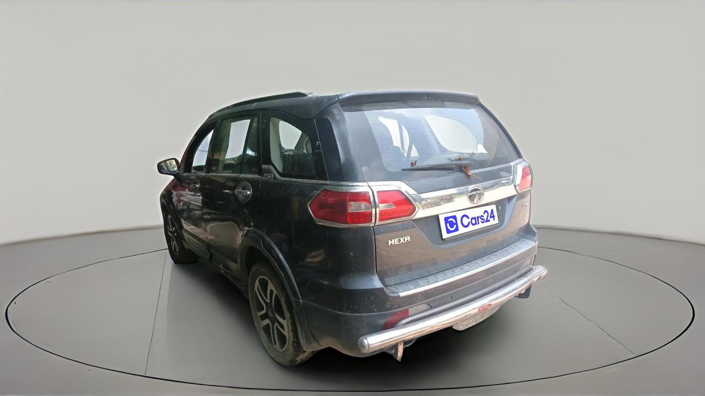 2017 Tata Hexa XTA 4X2 7 STR, Diesel, Automatic, 1,60,462 km, exterior