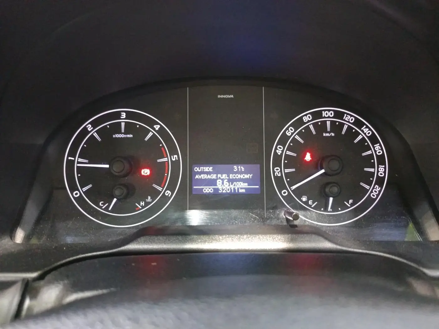 2021 Toyota Innova Crysta 2.4 G 7 STR, Diesel, Manual, 32,011 km, interior