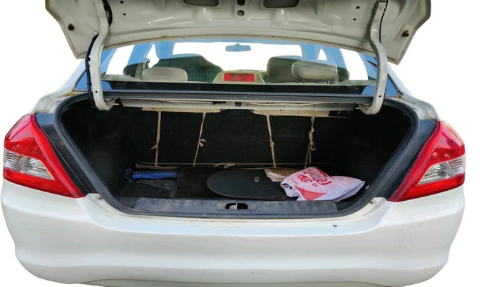 2016 Maruti Swift Dzire VDI, Diesel, Manual, 1,45,153 km, exterior