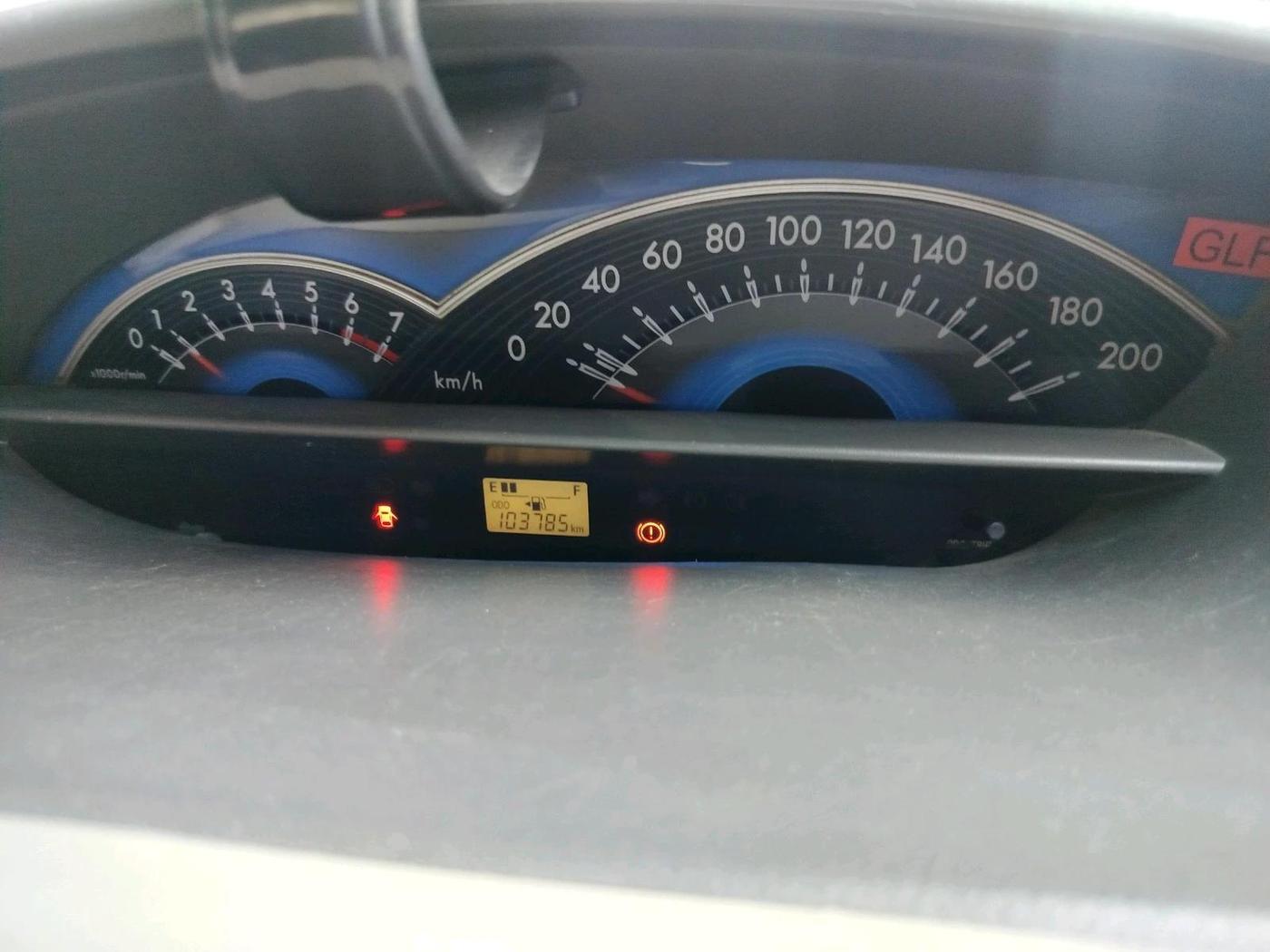 2013 Toyota Etios V, Petrol, Manual, 1,03,785 km, interior