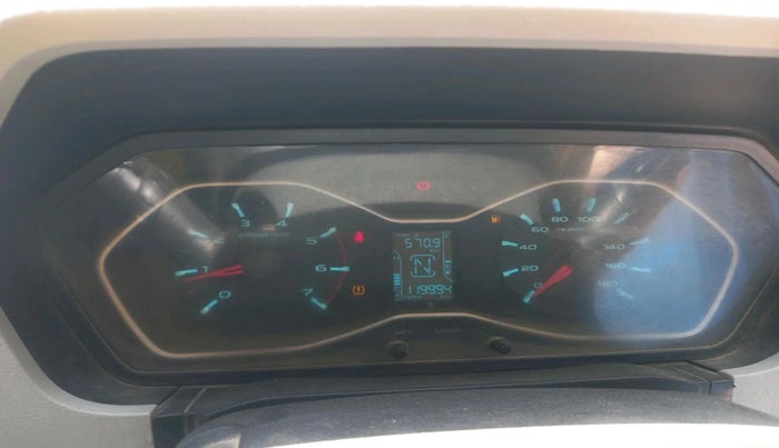 2019 Mahindra Scorpio S11 2WD, Diesel, Manual, 1,19,994 km, interior