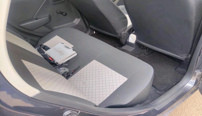 2022 Maruti Alto K10 VXI, Petrol, Manual, 13,006 km, interior