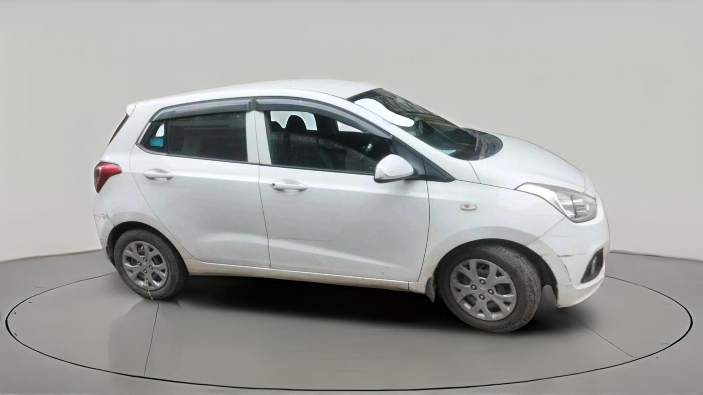2016 Hyundai Grand i10 MAGNA 1.2 KAPPA VTVT, CNG, Manual, 1,11,097 km, exterior
