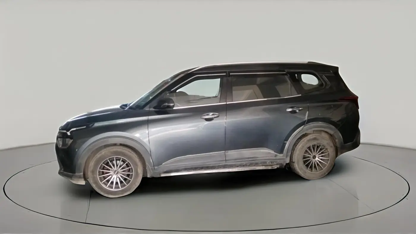2023 KIA CARENS PRESTIGE 1.5 PETROL 7 STR, Petrol, Manual, 74,124 km, exterior
