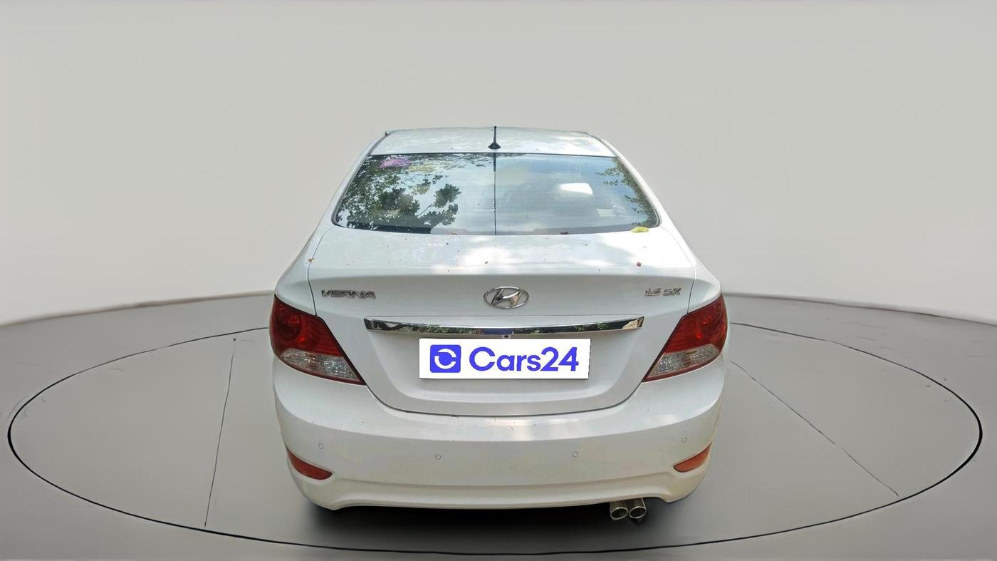2013 Hyundai Verna FLUIDIC 1.6 VTVT SX, Petrol, Manual, 67,176 km, exterior