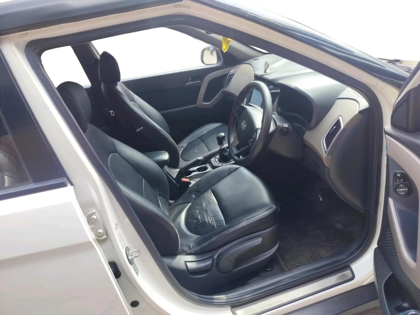 2015 Hyundai Creta SX PLUS 1.6 PETROL, Petrol, Manual, 88,508 km, interior