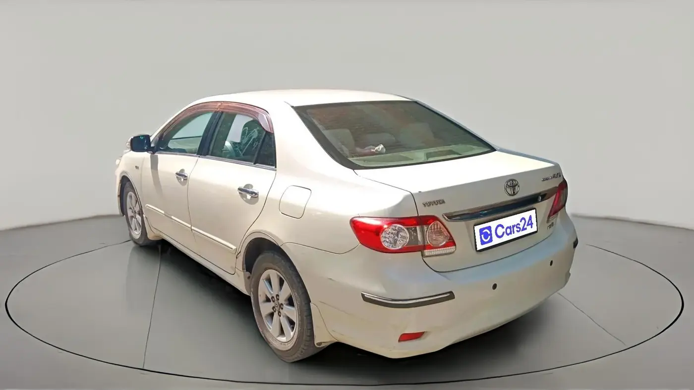 2012 Toyota Corolla Altis G PETROL, Petrol, Manual, 1,37,130 km, exterior