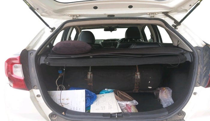 2018 Honda WR-V 1.2L I-VTEC VX MT, CNG, Manual, 1,03,261 km, exterior