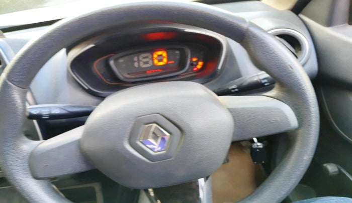 2016 Renault Kwid RXL, Petrol, Manual, 62,544 km, interior