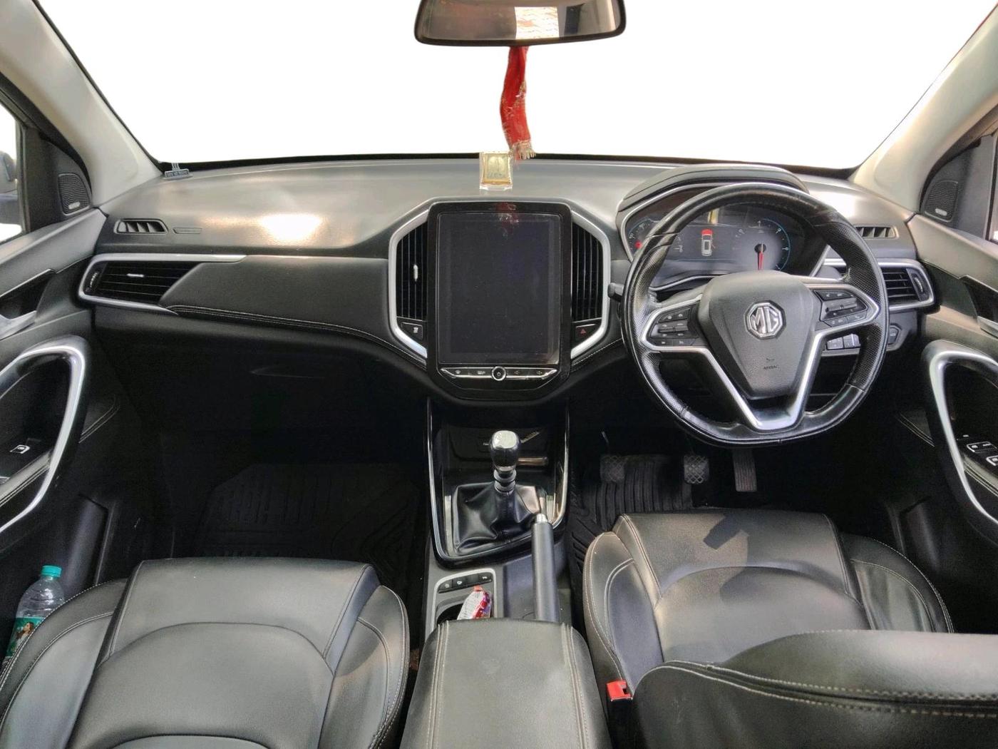 2019 MG HECTOR SHARP HYBRID 1.5 PETROL, Petrol, Manual, 83,797 km, interior