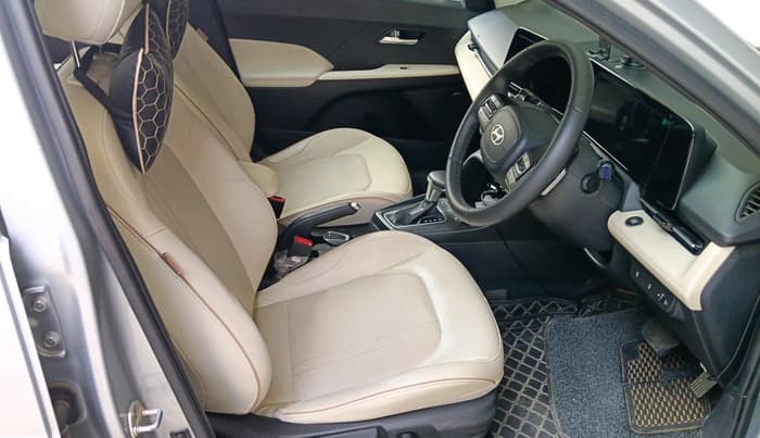 2023 Hyundai Verna SX(O) 1.5 MPI IVT , Petrol, Automatic, 23,778 km, interior