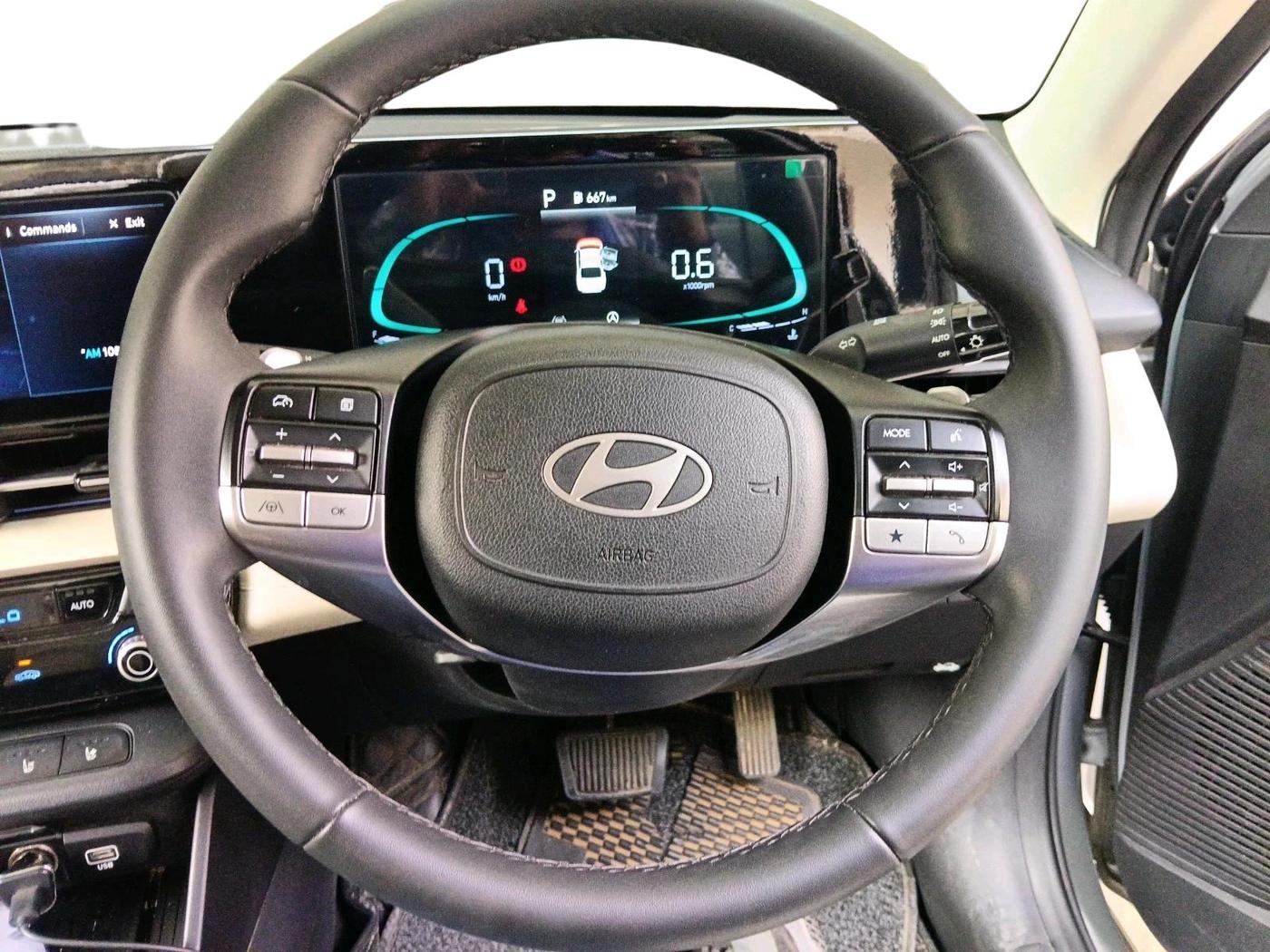 2023 Hyundai Verna SX(O) 1.5 MPI IVT , Petrol, Automatic, 23,778 km, interior