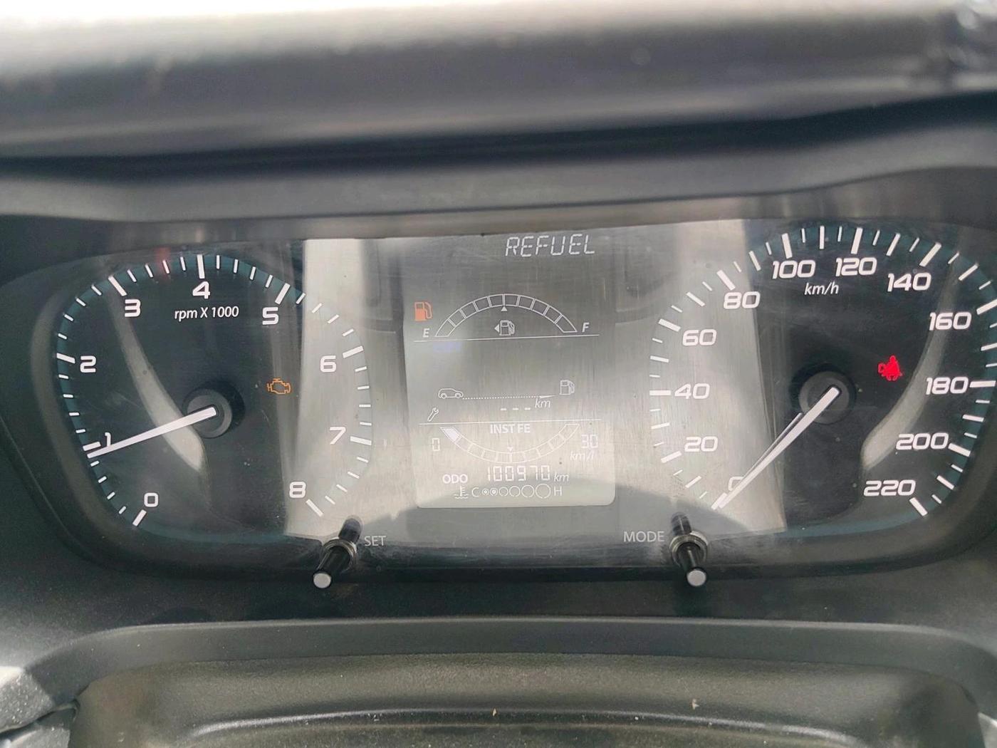 2022 Tata ALTROZ XE PETROL, Petrol, Manual, 1,00,970 km, interior