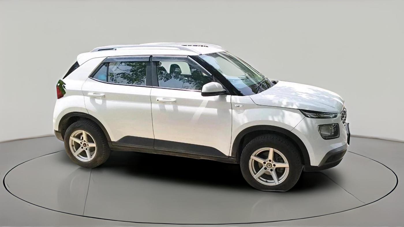 2021 Hyundai VENUE S 1.2, Petrol, Manual, 62,021 km, exterior