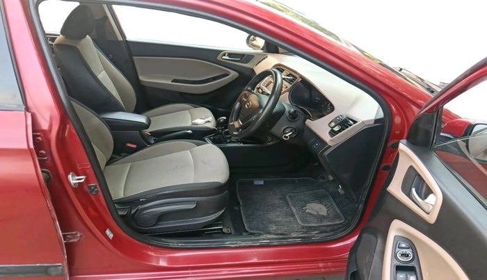 2015 Hyundai i20 SPORTZ 1.4 AT, Petrol, Automatic, 95,214 km, interior