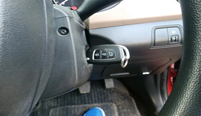 2015 Hyundai i20 SPORTZ 1.4 AT, Petrol, Automatic, 95,214 km, interior