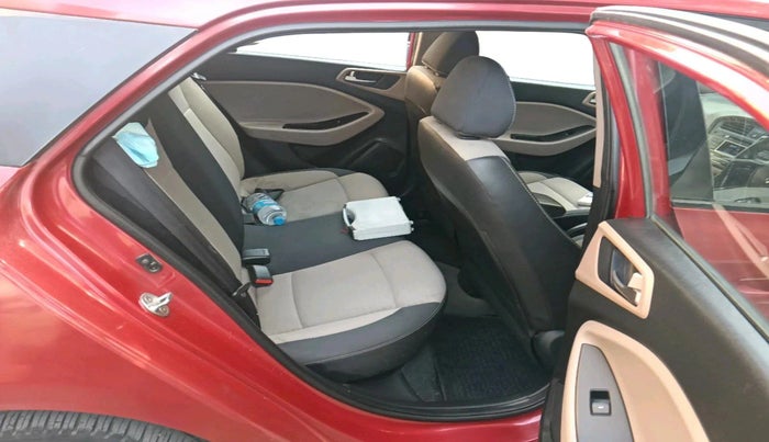 2015 Hyundai i20 SPORTZ 1.4 AT, Petrol, Automatic, 95,214 km, interior