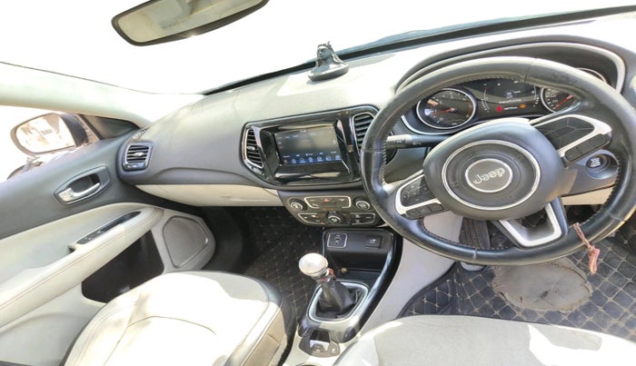 2017 Jeep Compass LIMITED (O) 2.0 DIESEL, Diesel, Manual, 88,775 km, interior