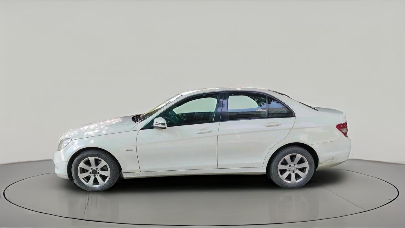 2011 Mercedes Benz C Class 200 CGI AT CLASSIC, Petrol, Automatic, 49,410 km, exterior