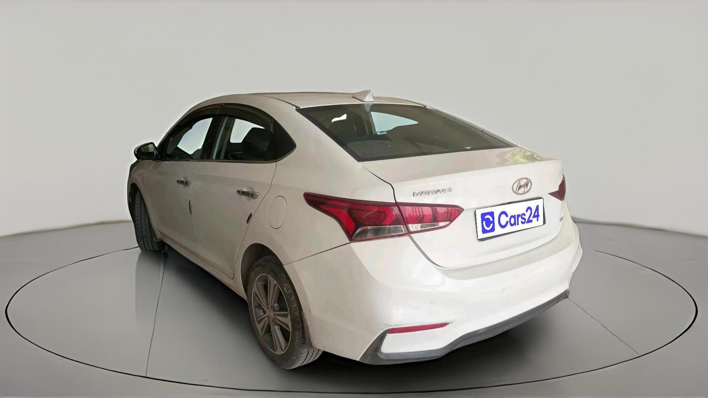 2019 Hyundai Verna 1.6 VTVT SX, Petrol, Manual, 66,288 km, exterior