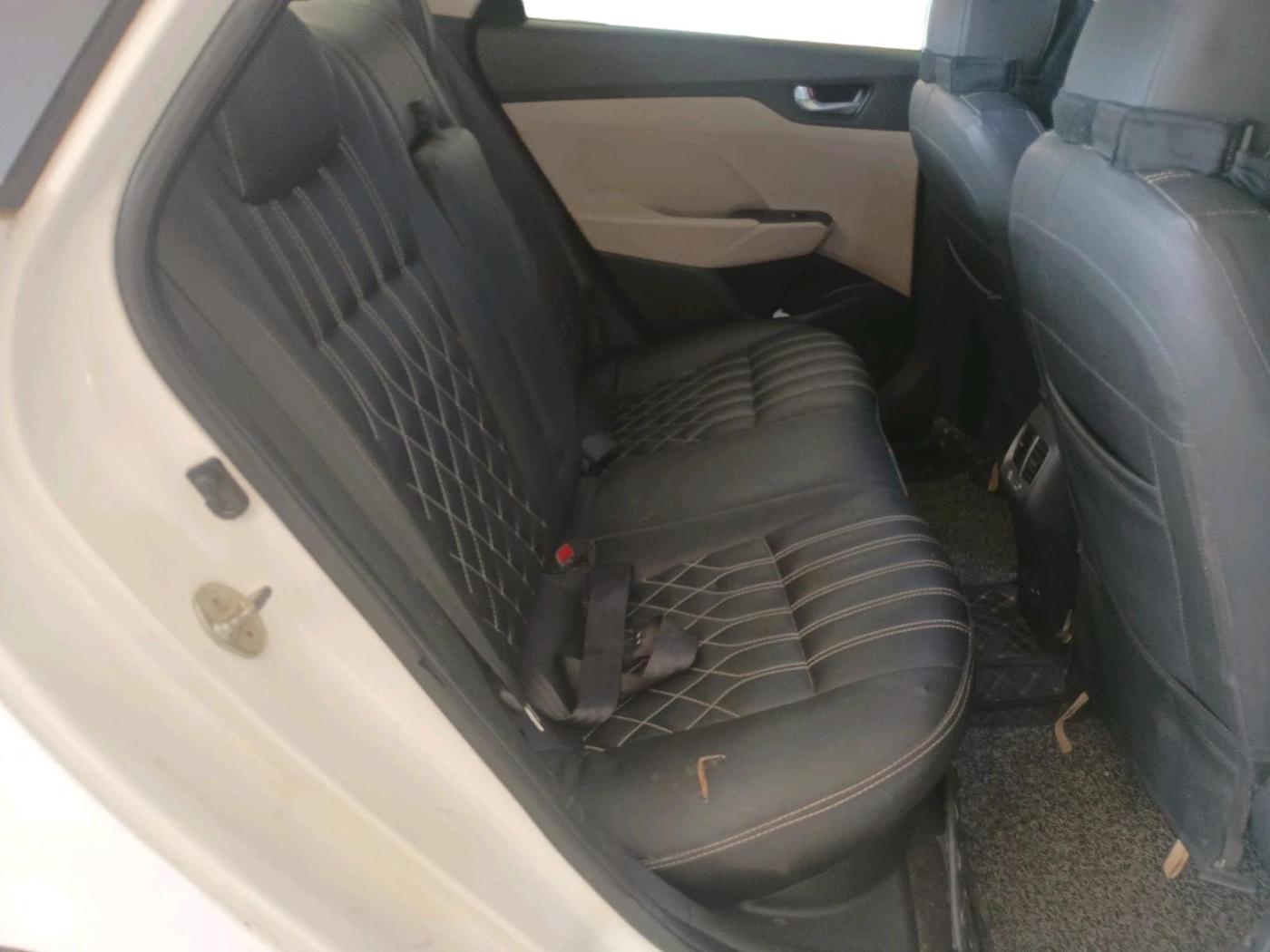 2019 Hyundai Verna 1.6 VTVT SX, Petrol, Manual, 66,288 km, interior