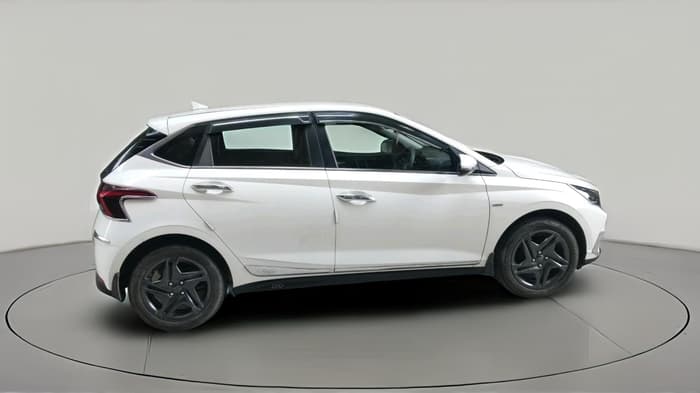 2023 Hyundai NEW I20 Sportz 1.2 IVT, Petrol, Automatic, 19,950 km, exterior
