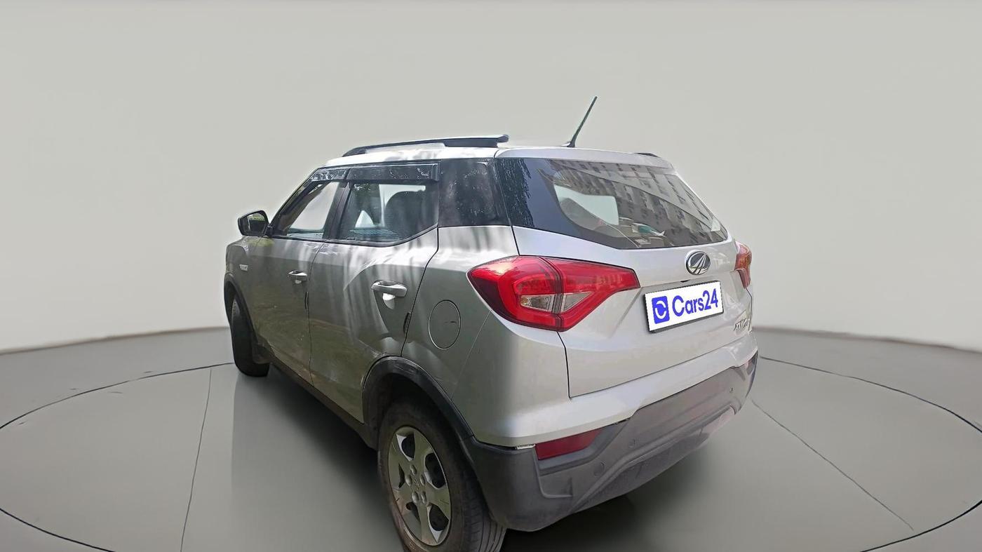 2021 Mahindra XUV300 W6 1.5 Diesel, Diesel, Manual, 64,174 km, exterior