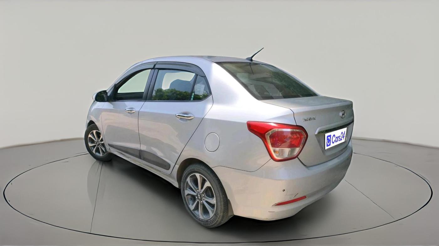 2015 Hyundai Xcent SX AT 1.2 (O), Petrol, Automatic, 84,205 km, exterior
