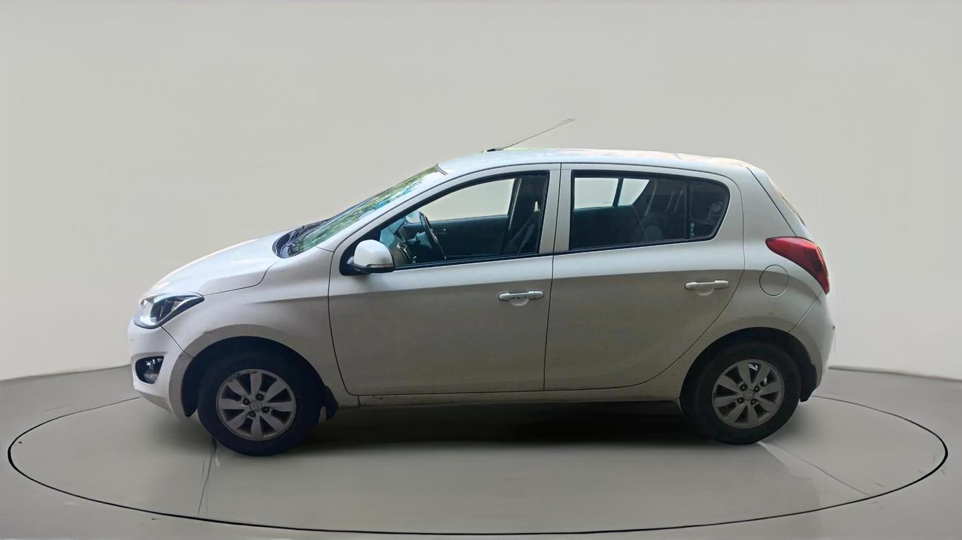 2012 Hyundai i20 SPORTZ 1.2, Petrol, Manual, 52,352 km, exterior