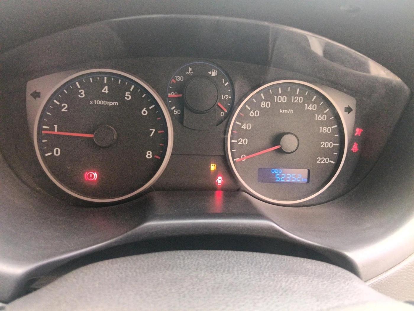 2012 Hyundai i20 SPORTZ 1.2, Petrol, Manual, 52,352 km, interior