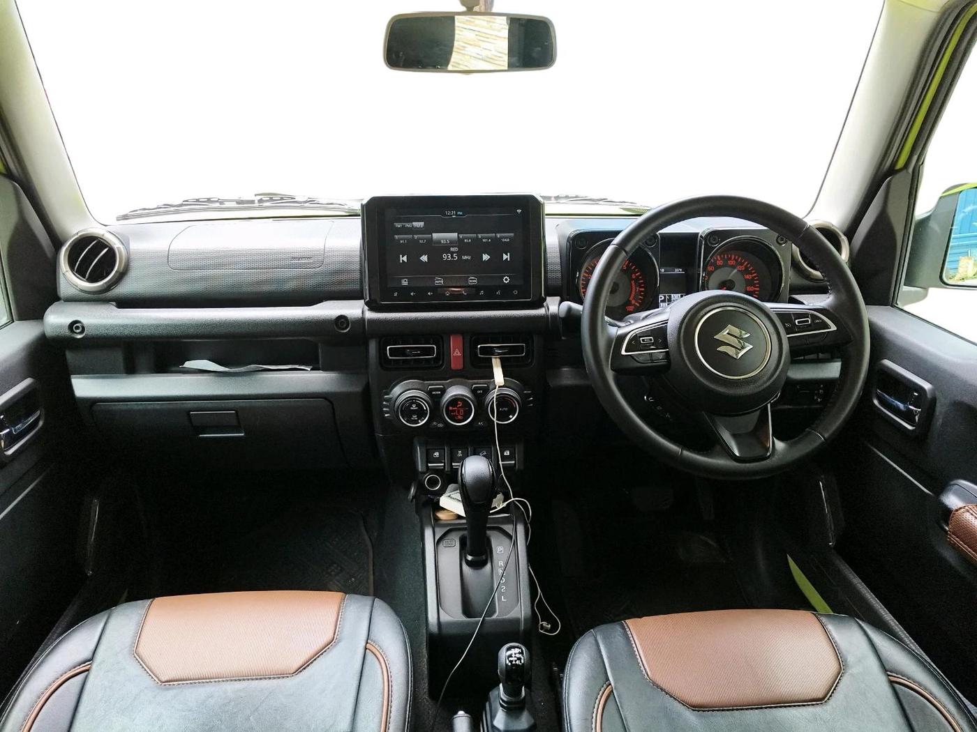 2023 Maruti JIMNY ALPHA ALL GRIP PRO AT, Petrol, Automatic, 37,614 km, interior