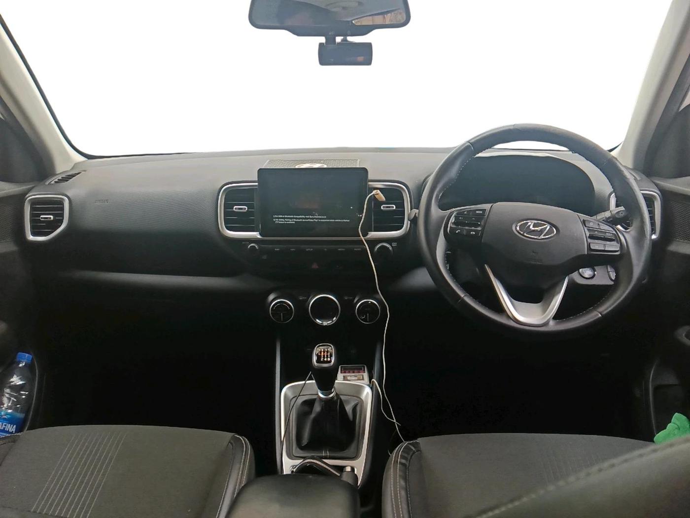2019 Hyundai VENUE SX(O) 1.4 CRDI, Diesel, Manual, 68,878 km, interior