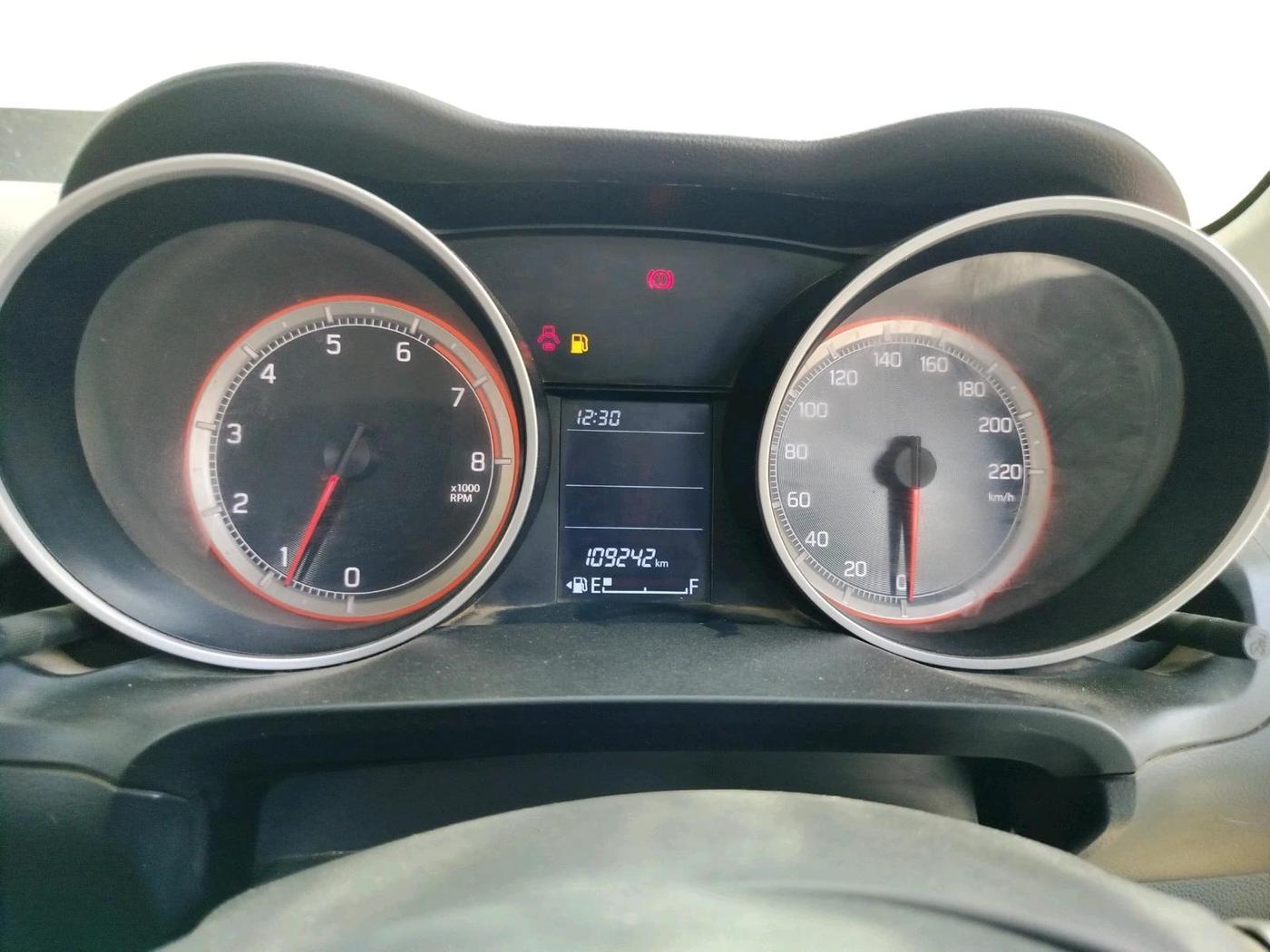 2021 Maruti Swift VXI, Petrol, Manual, 1,09,242 km, interior