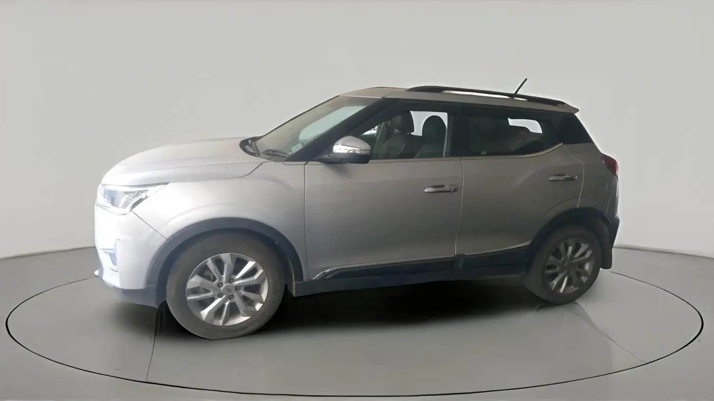 2019 Mahindra XUV300 W8 1.2 PETROL, Petrol, Manual, 51,489 km, exterior