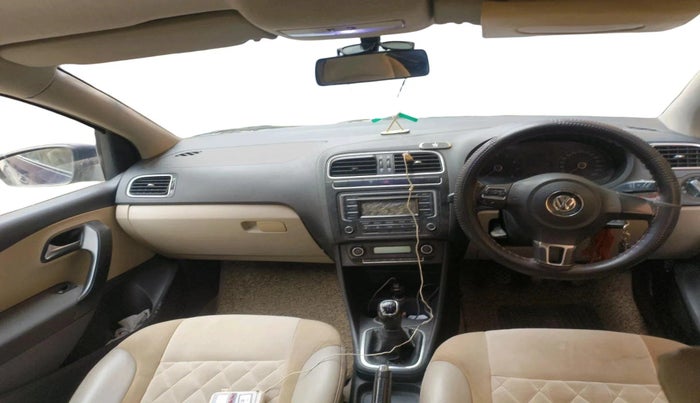 2014 Volkswagen Polo HIGHLINE1.2L, Petrol, Manual, 99,266 km, interior