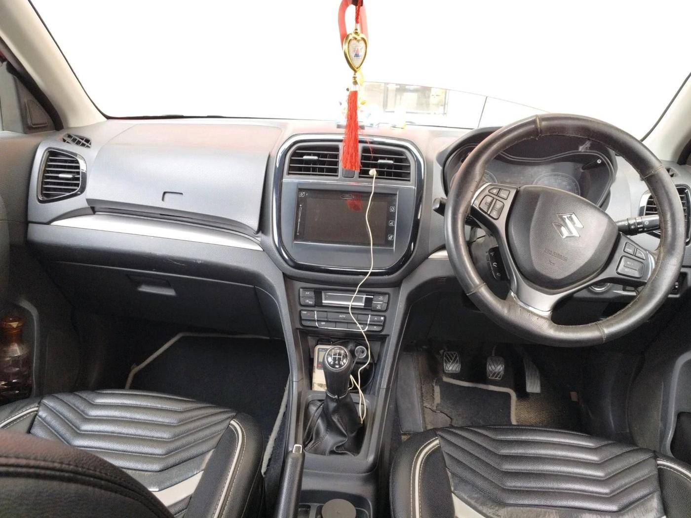 2017 Maruti Vitara Brezza ZDI PLUS DUAL TONE, Diesel, Manual, 51,980 km, interior