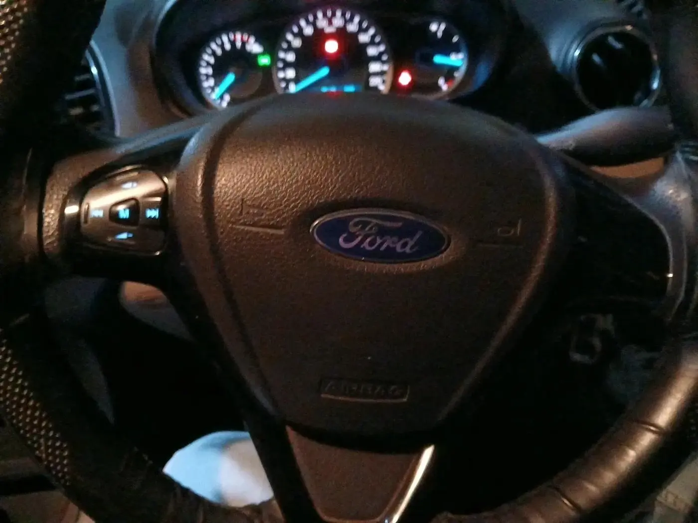 2016 Ford Figo Aspire TREND 1.2 PETROL, Petrol, Manual, 1,05,213 km, interior