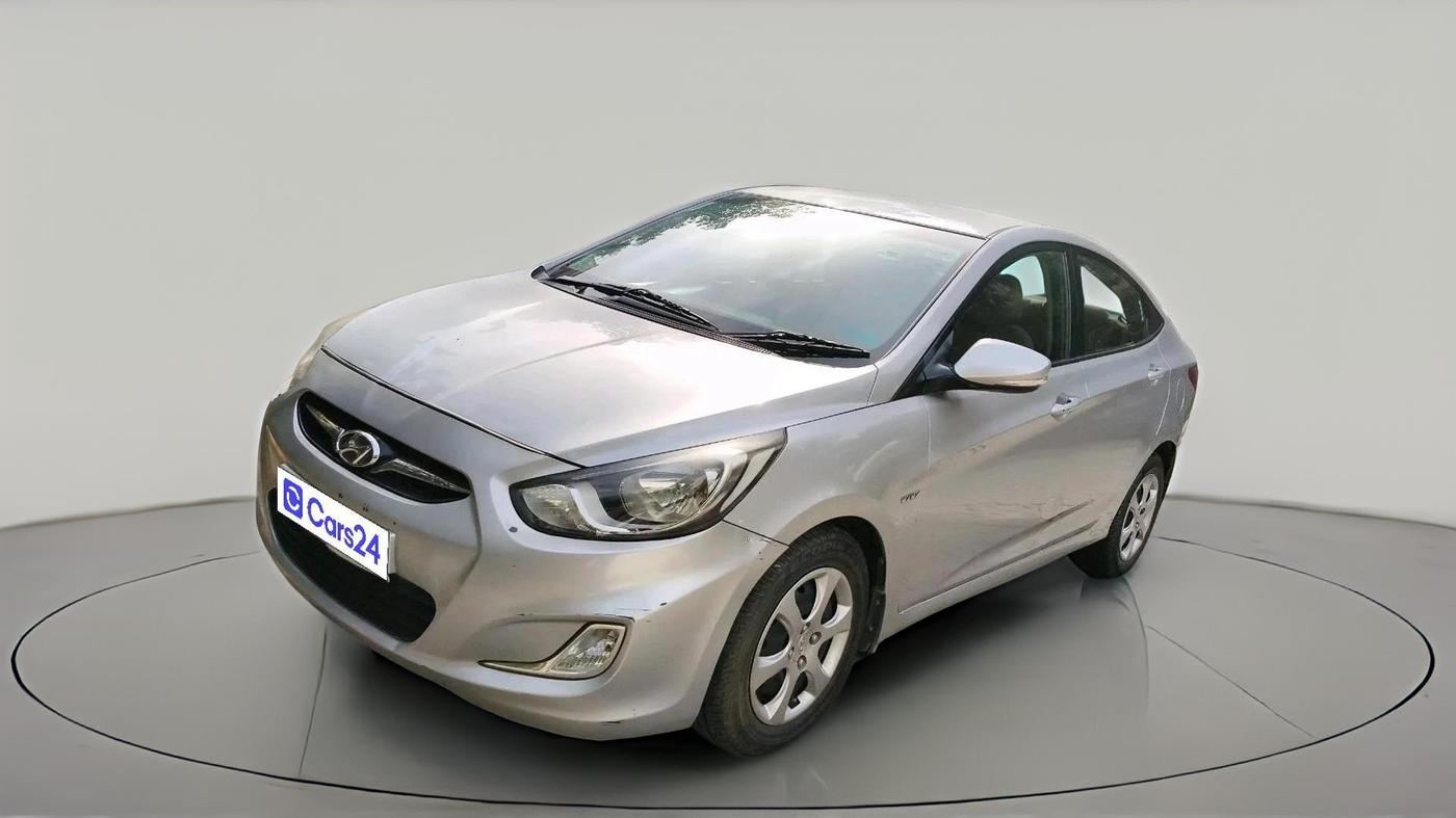 2011 Hyundai Verna FLUIDIC 1.6 VTVT EX, Petrol, Manual, 1,63,014 km, exterior
