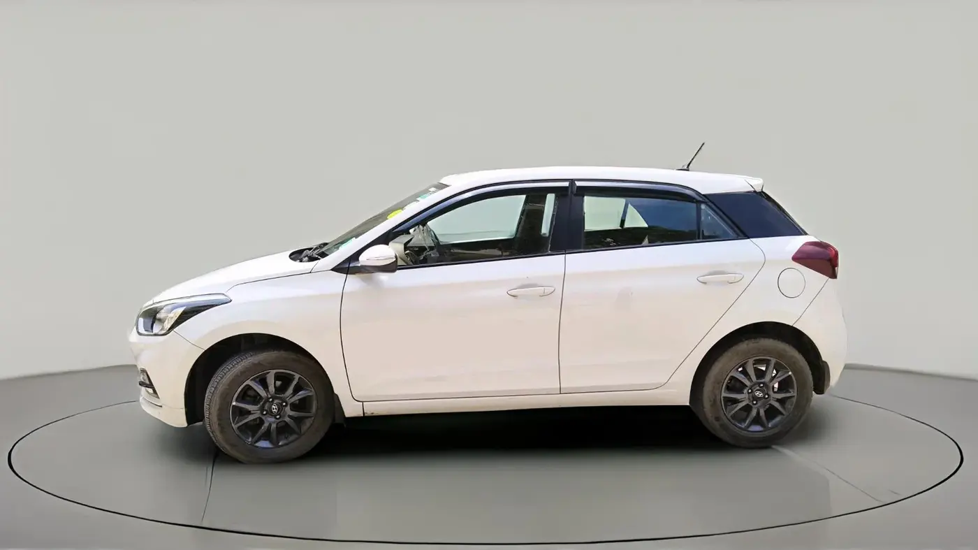 2020 Hyundai Elite i20 SPORTZ PLUS 1.2, Petrol, Manual, 69,000 km, exterior