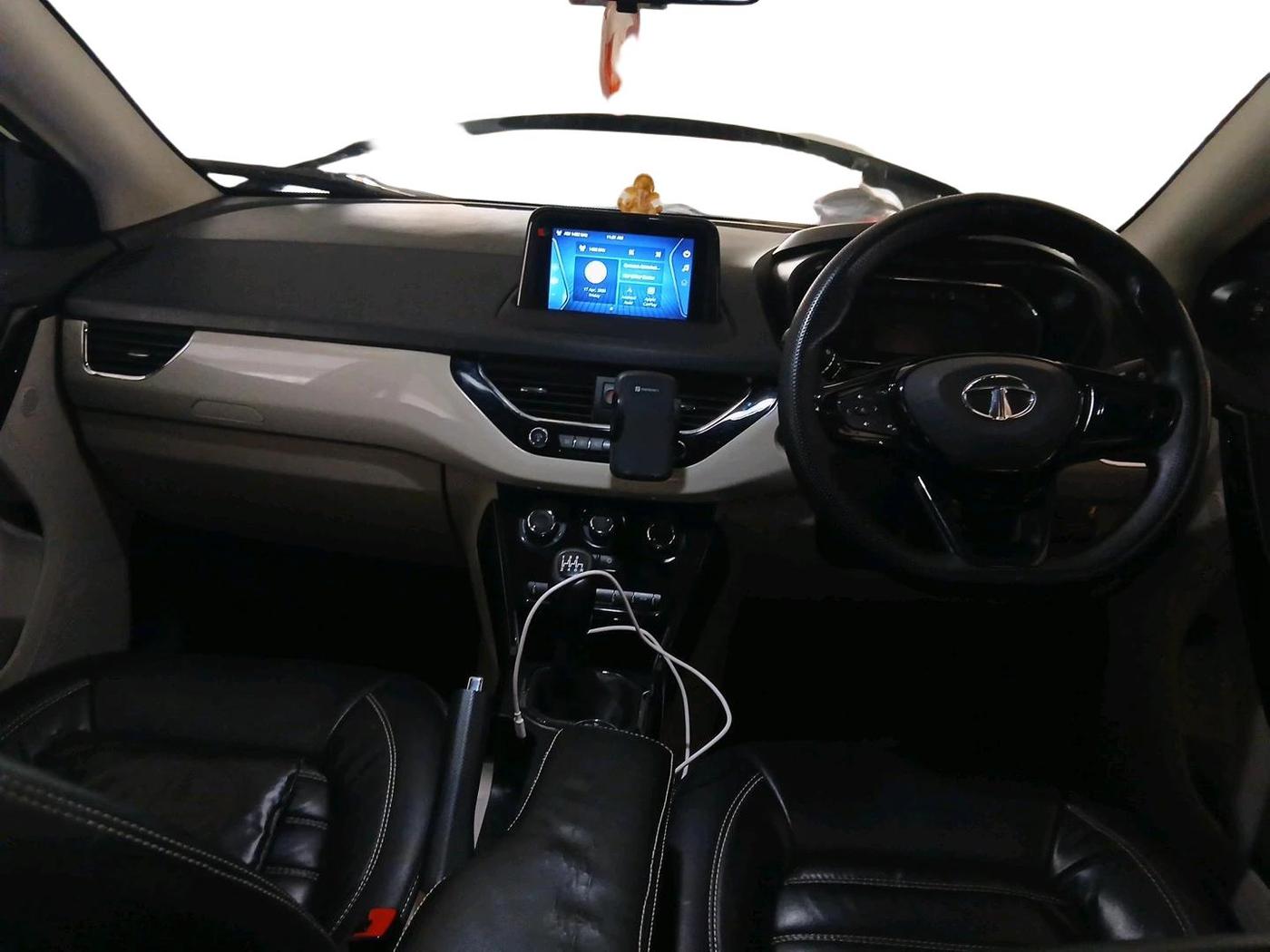 2021 Tata NEXON XZ PETROL, Petrol, Manual, 37,000 km, interior