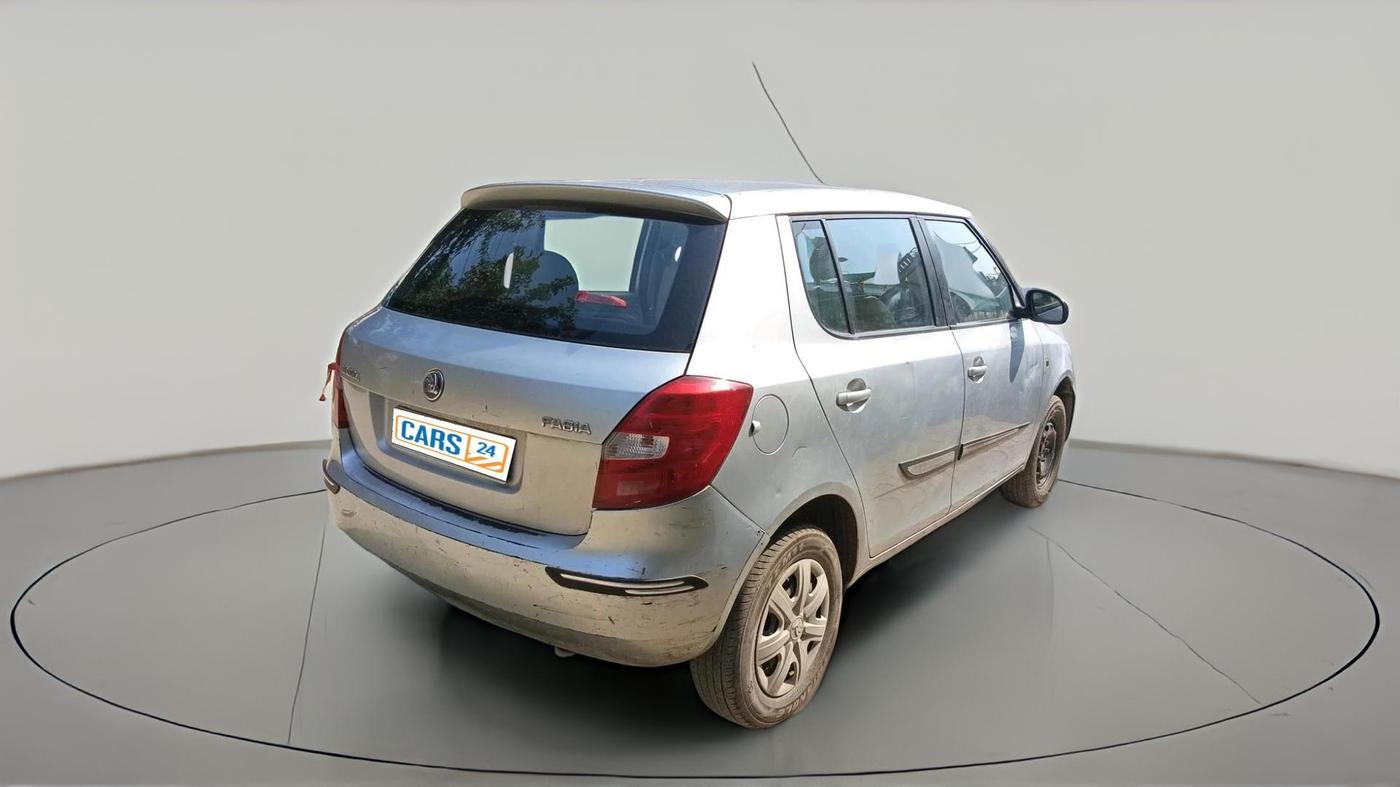 2013 Skoda Fabia ACTIVE 1.2 MPI, Petrol, Manual, 80,000 km, exterior