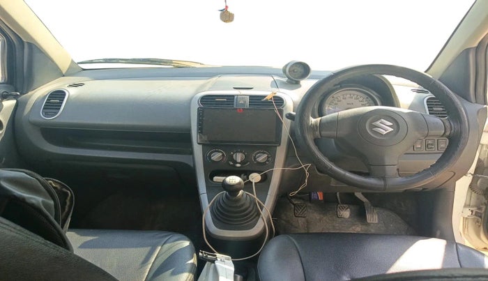 2012 Maruti Ritz VXI, CNG, Manual, 1,11,000 km, interior