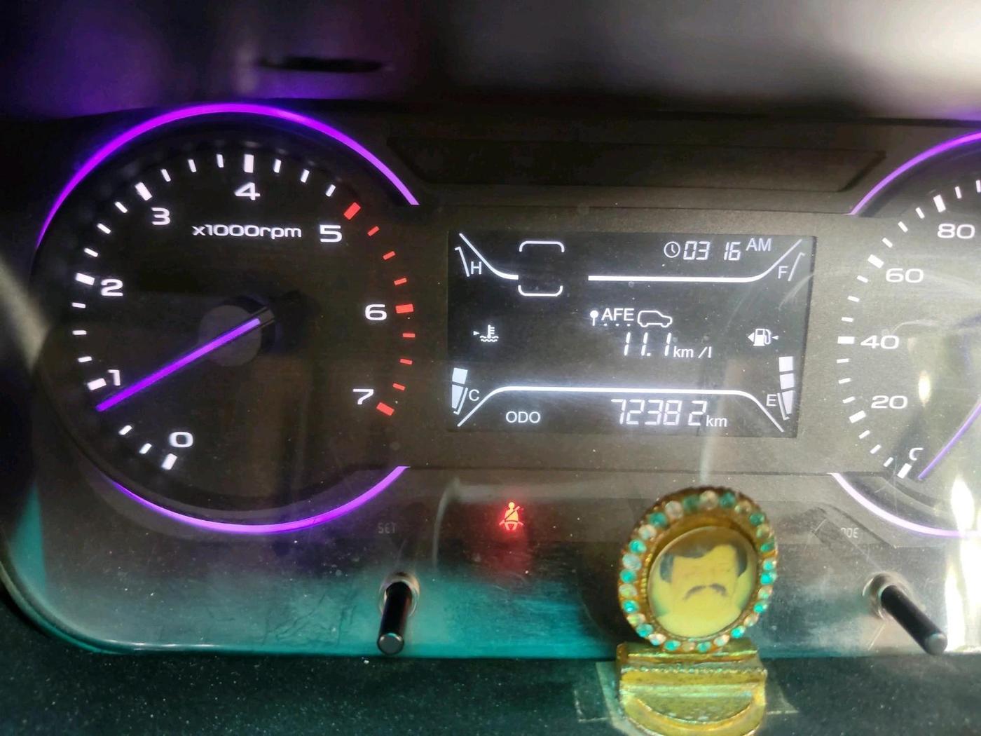 2019 Mahindra MARAZZO M2 8 STR, Diesel, Manual, 72,382 km, interior