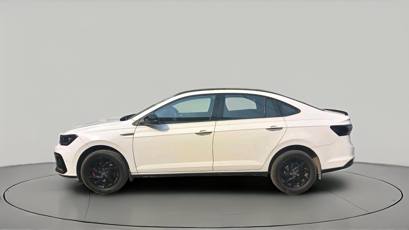 2024 Volkswagen VIRTUS GT PIUS 1.5 TSI, Petrol, Manual, 13,084 km, exterior