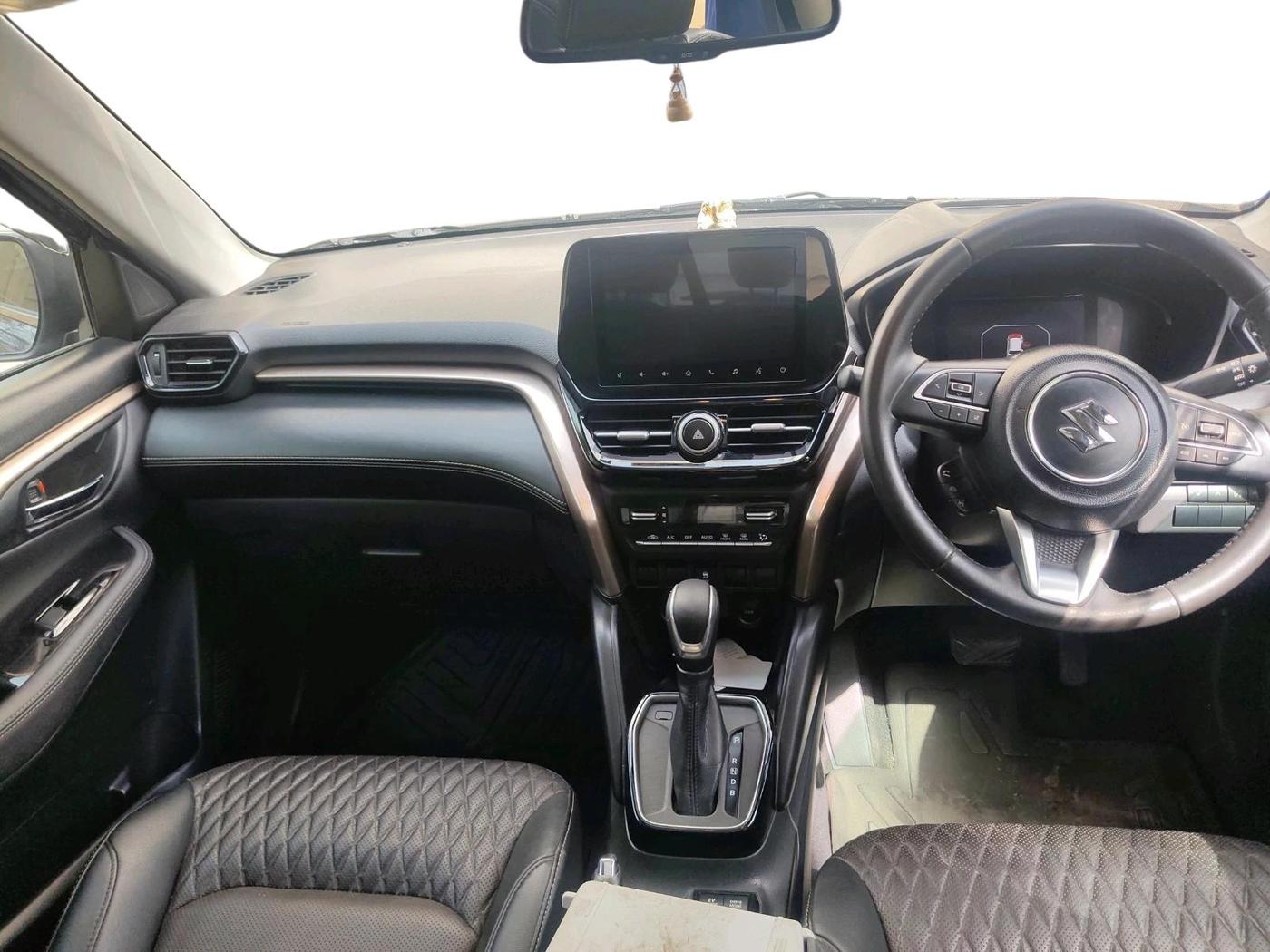 2023 Maruti Grand Vitara ALPHA PLUS HYBRID ECVT, Hybrid, Automatic, 58,142 km, interior