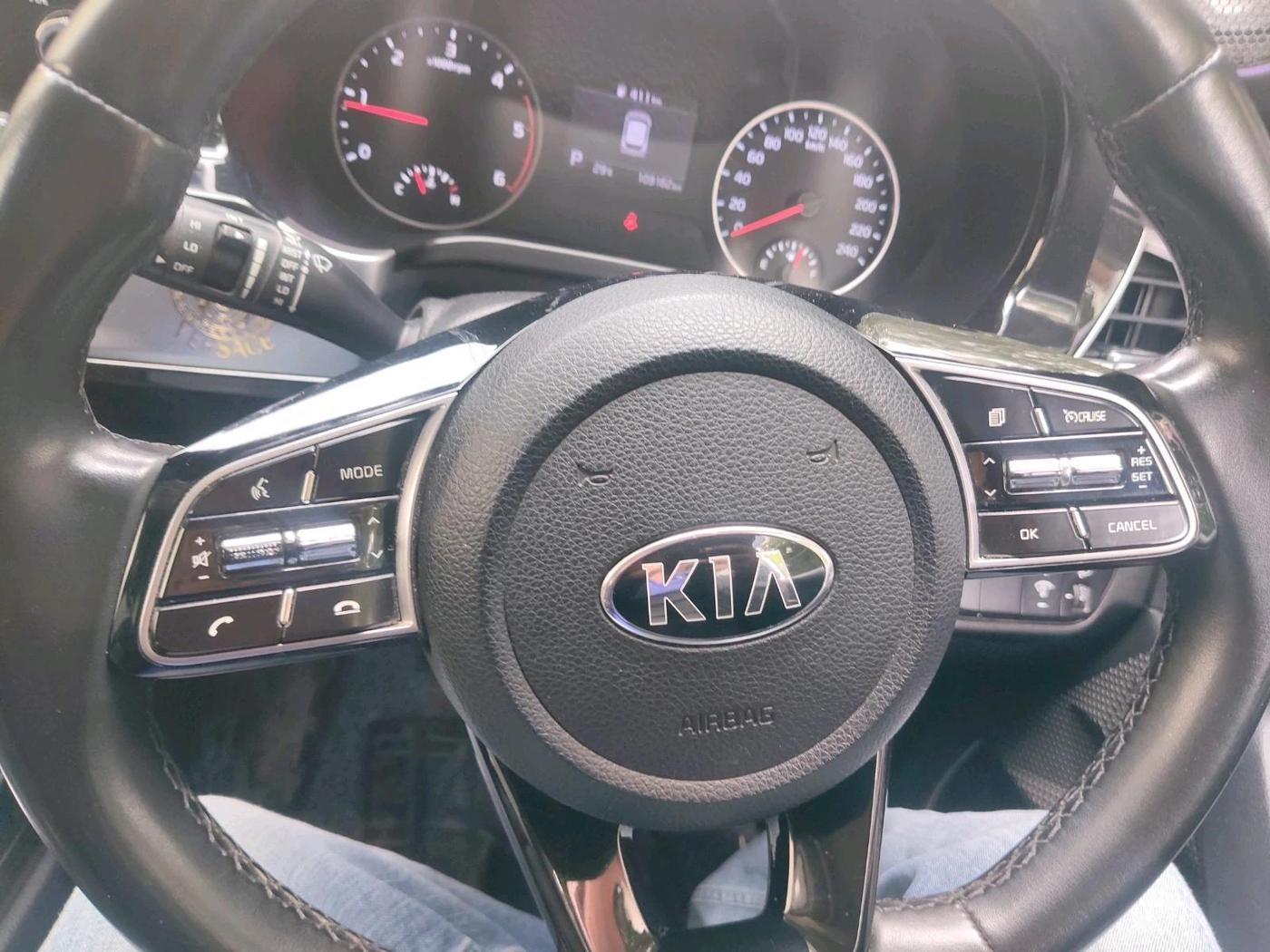 2020 KIA SELTOS HTK PLUS AT 1.5 DIESEL, Diesel, Automatic, 1,03,162 km, interior