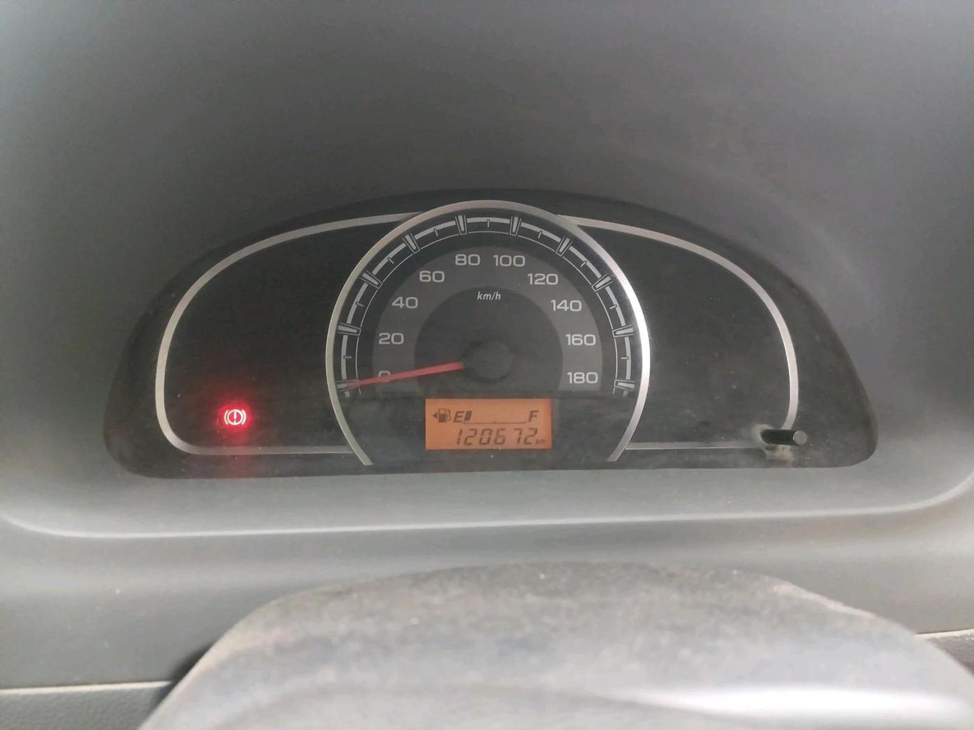2013 Maruti Alto 800 LXI, CNG, Manual, 1,20,672 km, interior