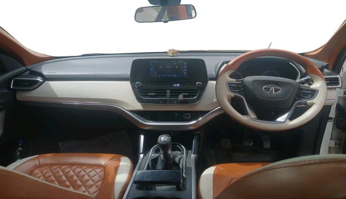 2022 Tata Harrier XT PLUS 2.0L KRYOTEC, Diesel, Manual, 84,893 km, interior