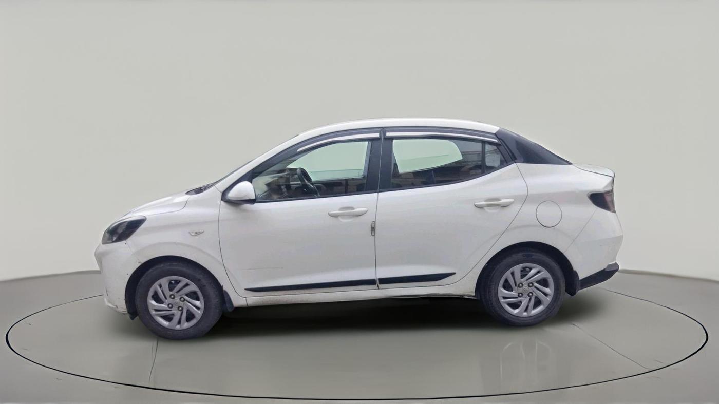 2020 Hyundai AURA S 1.2, Petrol, Manual, 50,840 km, exterior